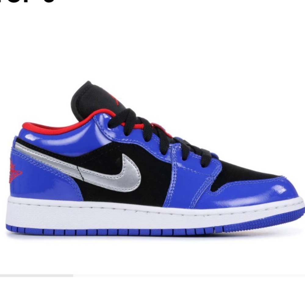 AIR JORDAN 1 RETRO LOW 'TOP 3'
Air Jordan 1 Retro Low 'Top 3'
